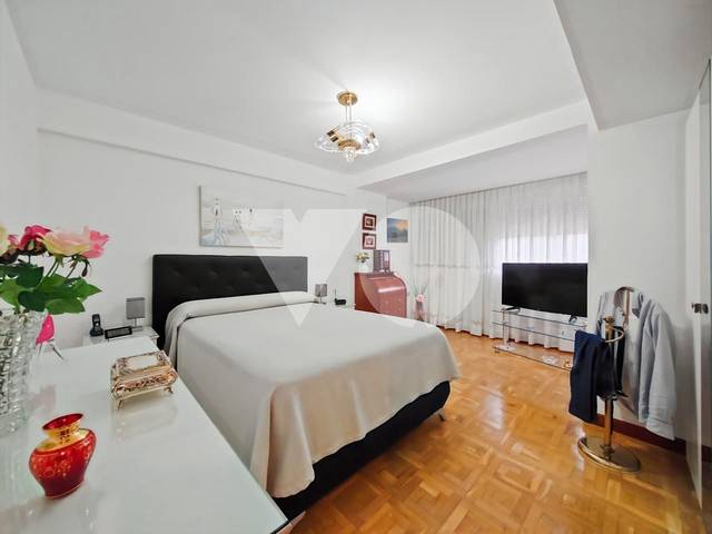 Piso en Venta en De Osuna en Alameda de Osuna