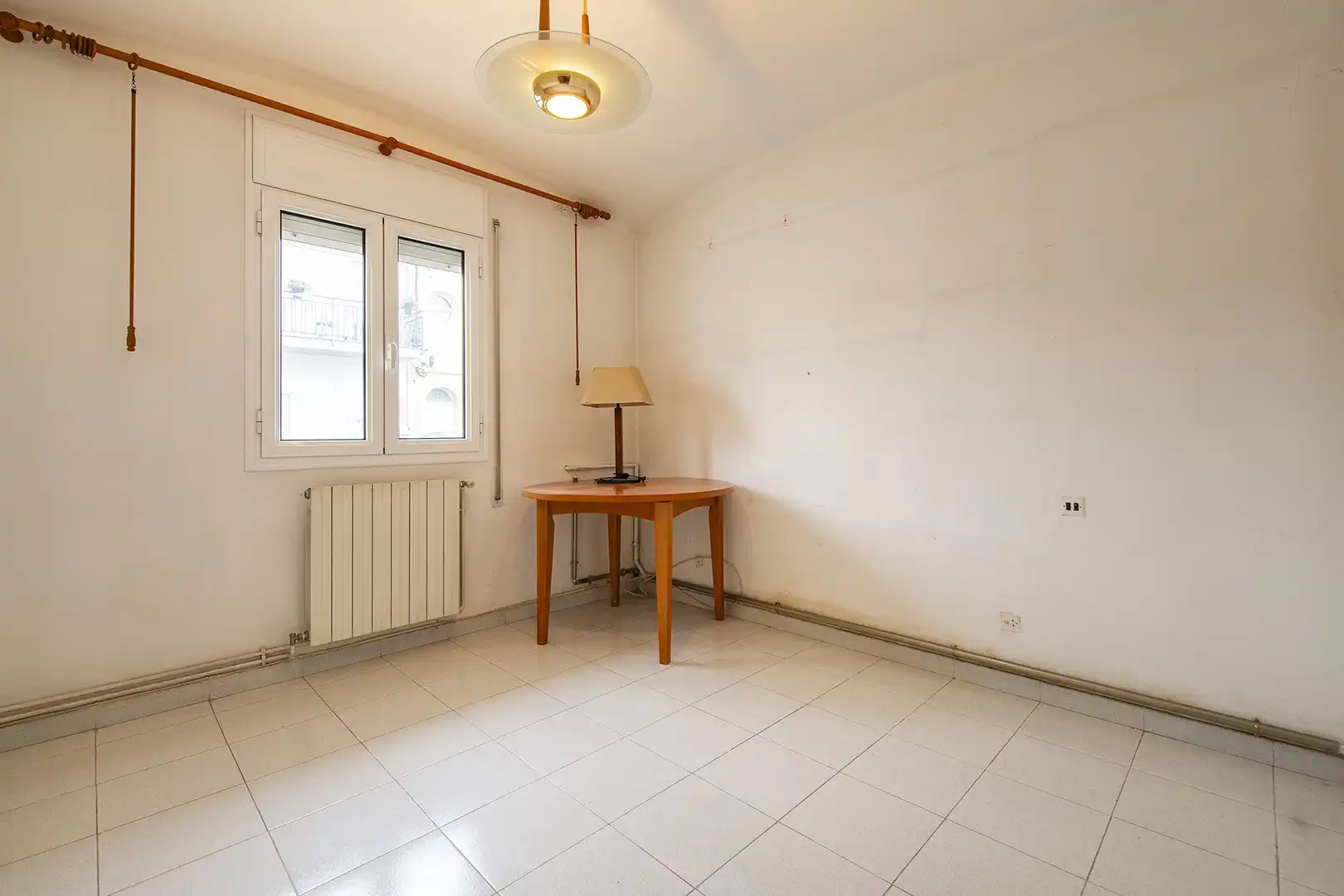 Schlafzimmer von Einfamilien-Reihenhaus zum Verkauf in Banyoles mit Heizung, Terrasse und Balkon