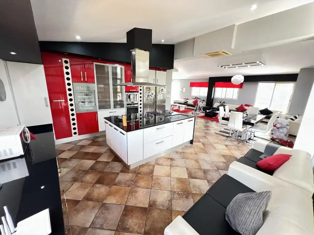 Cocina de Casa o chalet en venta en Alzira con Aire acondicionado, Jardín privado y Terraza