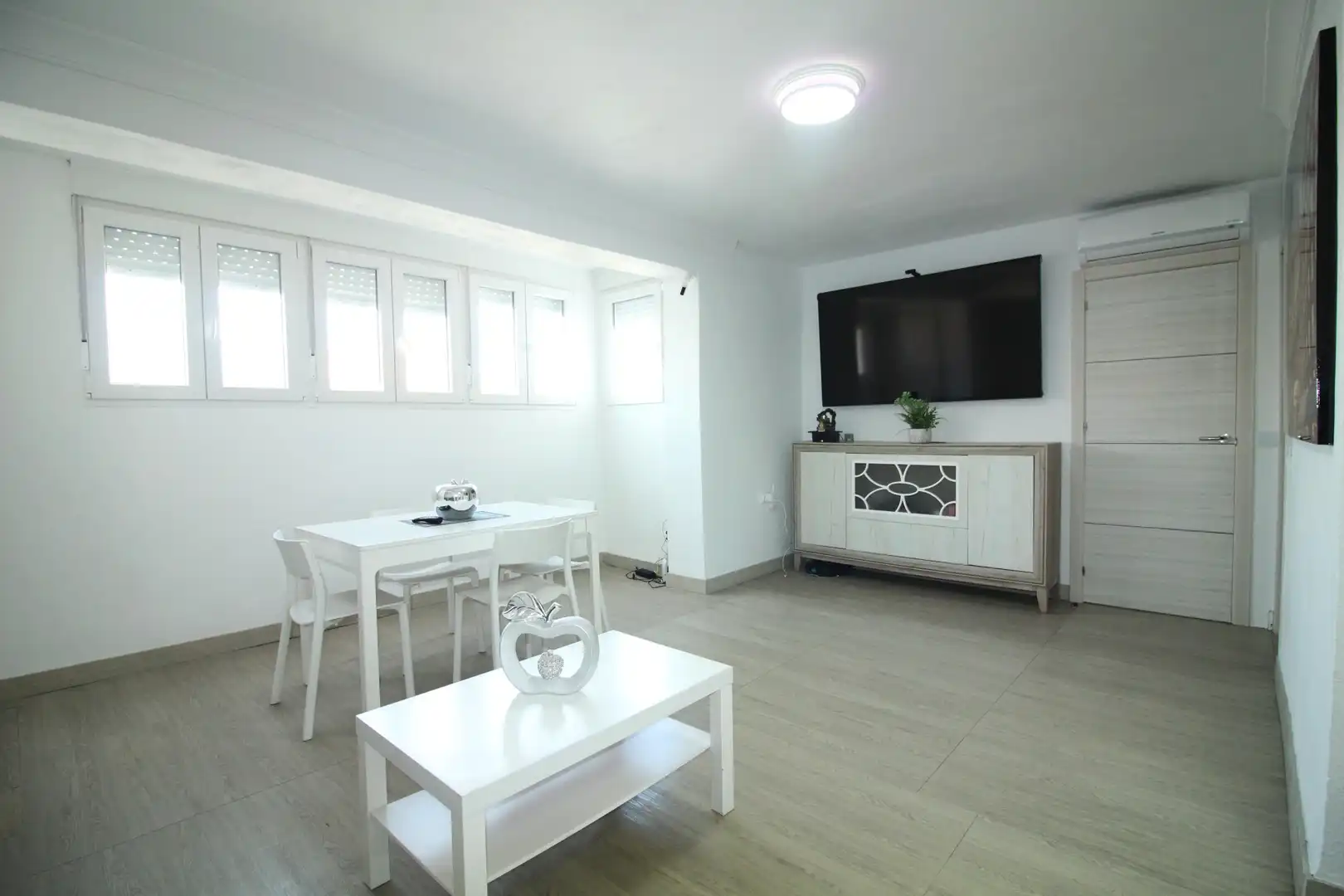 Sala d'estar de Pis en venda en  Huelva Capital