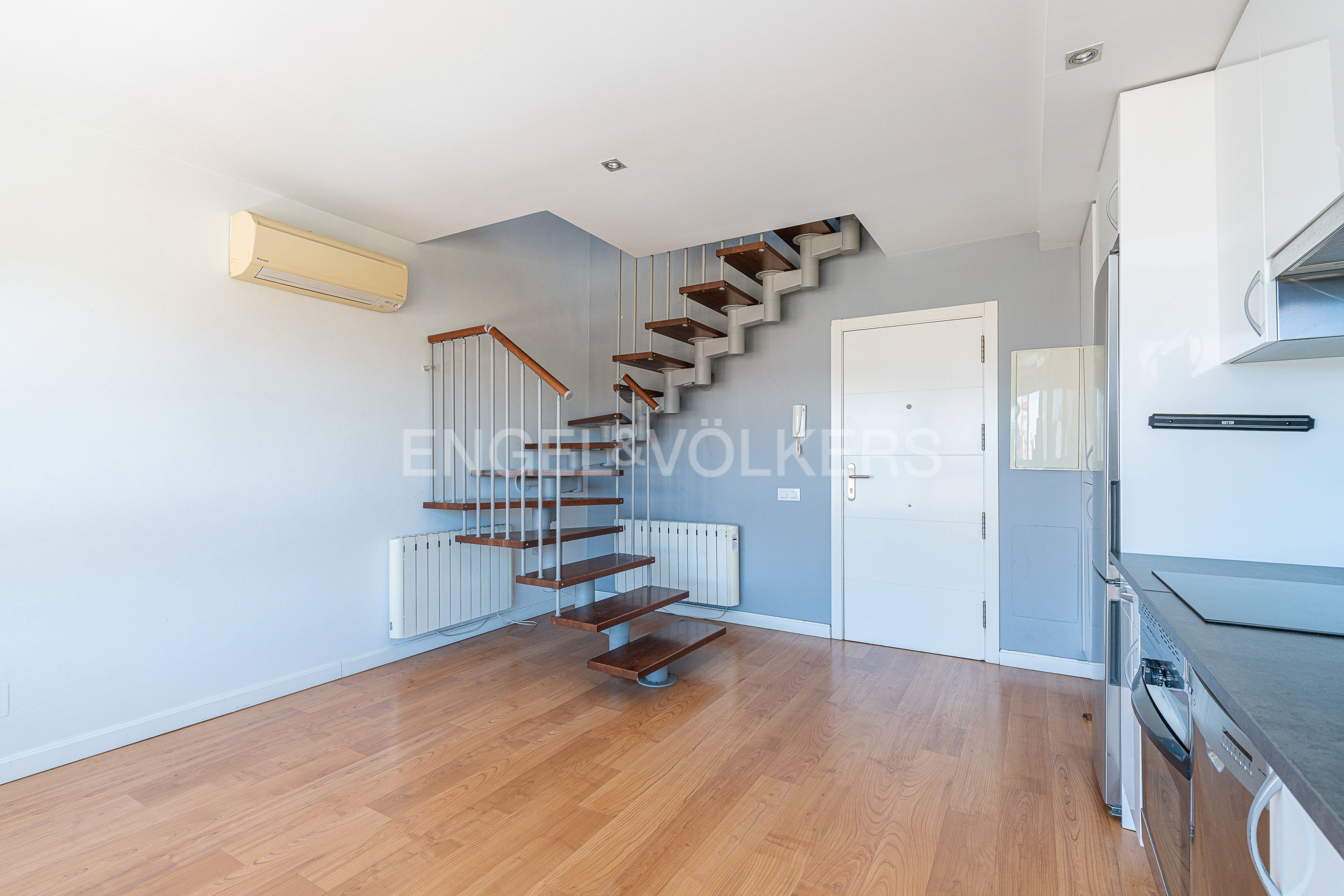 Duplex for sale in Pozuelo de Alarcón  with Air Conditioner and Heating