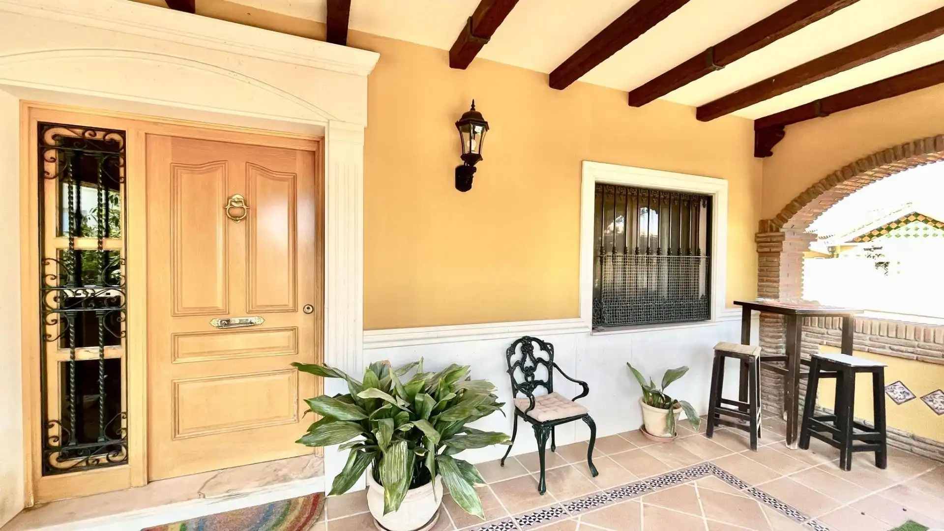 Casa o xalet en venda en Alhaurín de la Torre amb Aire condicionat, Jardí privat i Terrassa