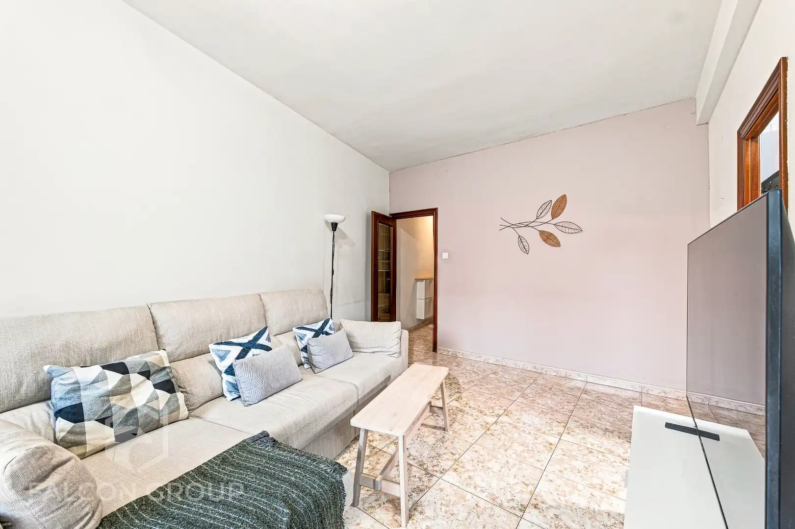 Sala d'estar de Pis en venda en Barcelona amb Aire condicionat i Terrassa