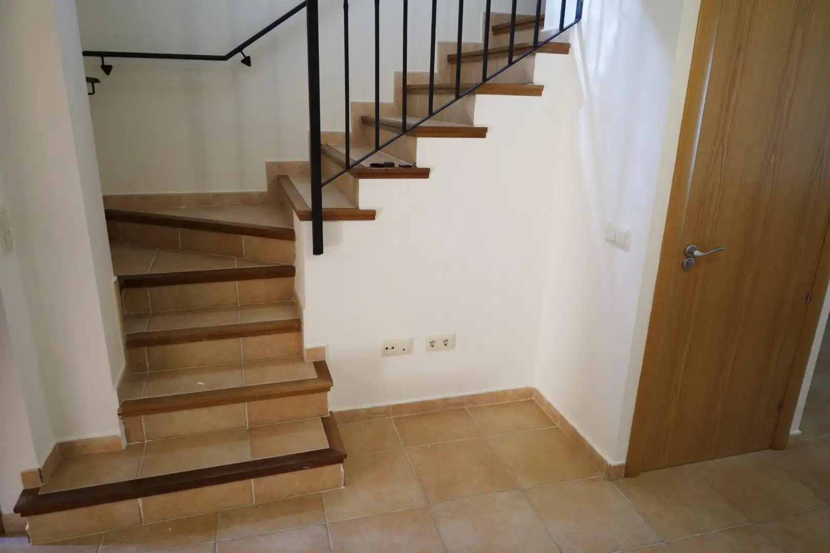 Houses for sale in Híjar  with Air Conditioner, Heating and Terrace