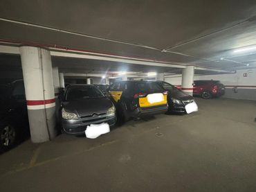 Doble en venda a Carrer de València 38