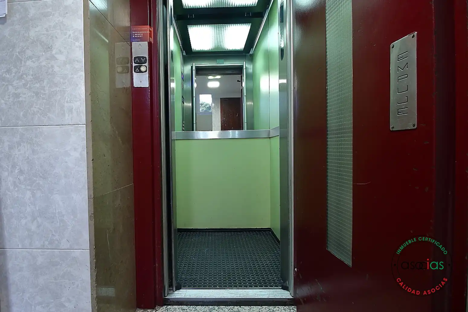 Pis en venda en Gijón  amb Calefacció i Parquet