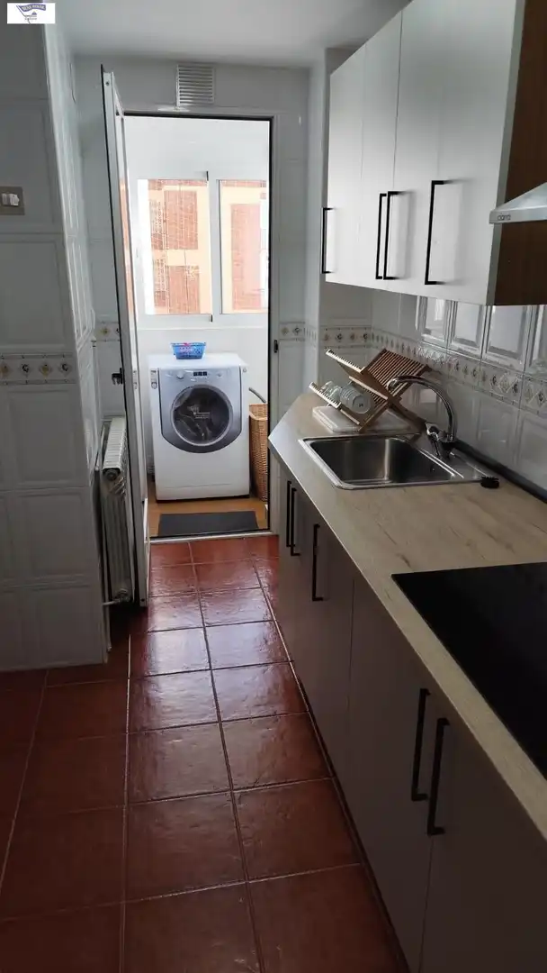 Cuina de Pis de lloguer en Albacete amb Calefacció, Moblat i Balcó