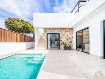 Villa con piscina in vendita a Roldán