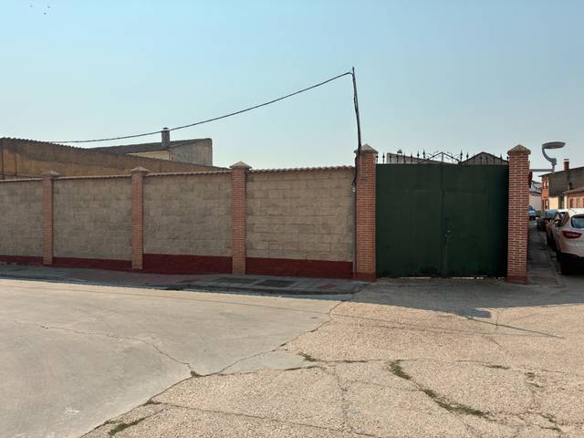 Terreno residencial en Venta en Paseo Ribera, 1A en Valdestillas