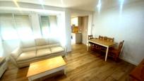 Living room of Flat for sale in  Zaragoza Capital  with Heating, Terrace and Furnished