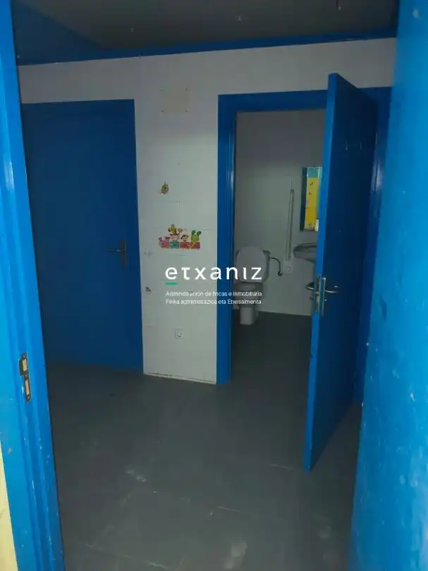 Commercial properties for sale in Lasarte-Oria