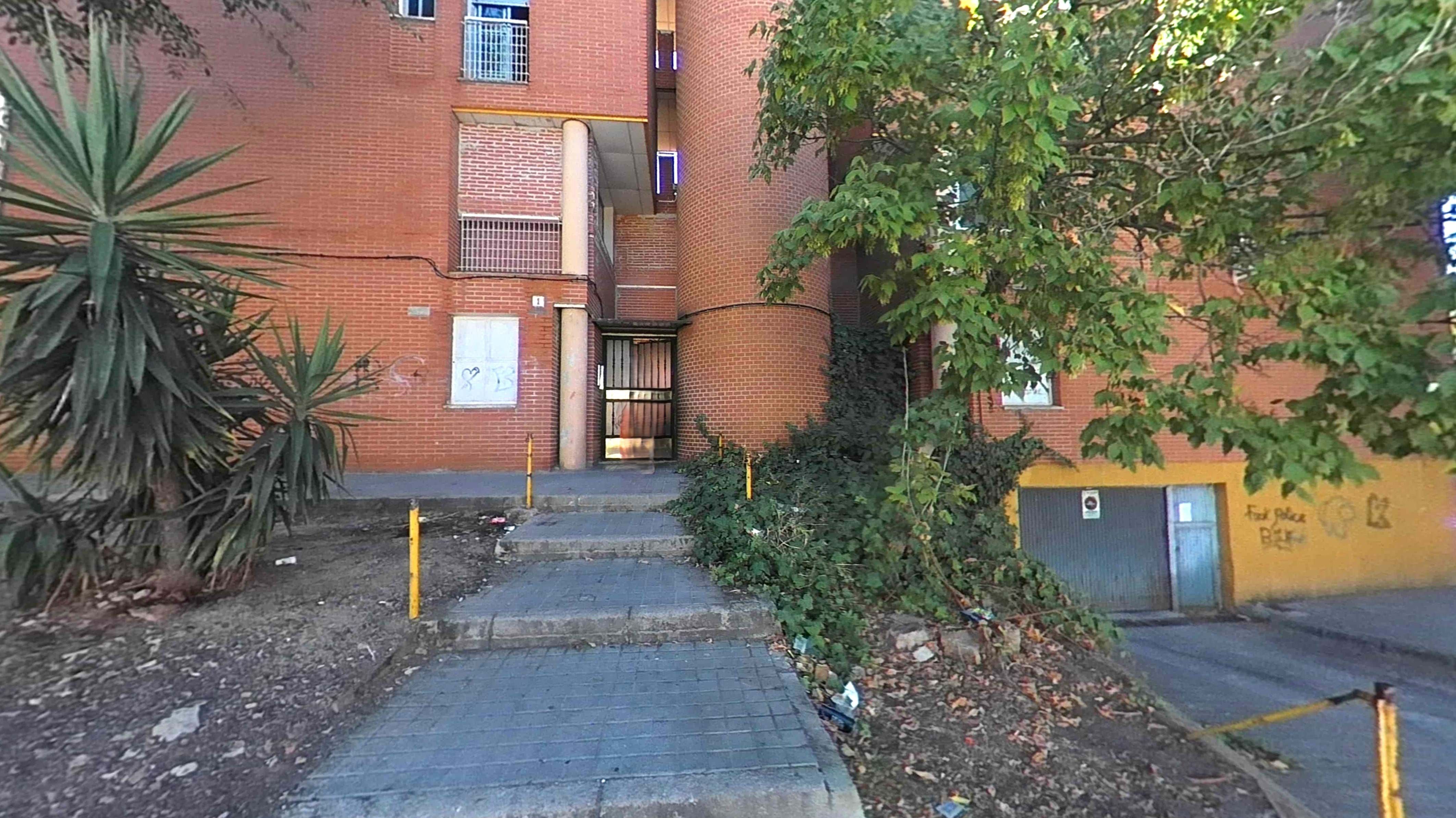 Vista exterior de Pis en venda en Cáceres Capital