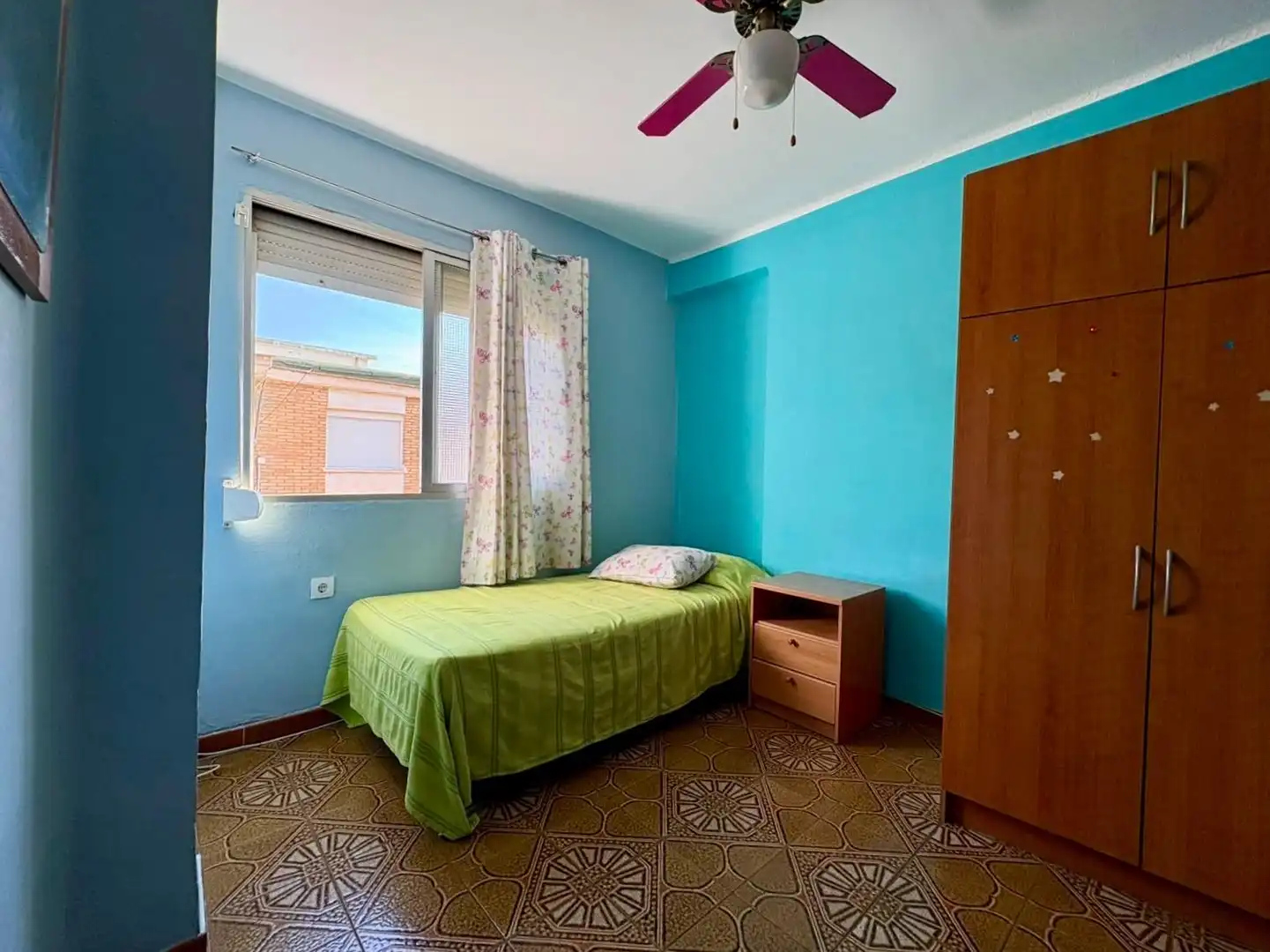 Habitación de Piso en venta en Málaga con Aire acondicionado, Terraza y Amueblado