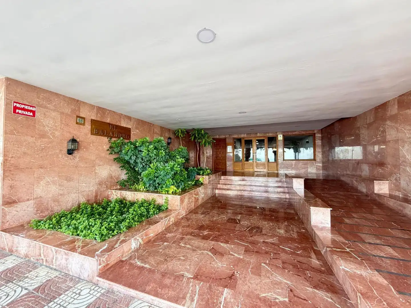 Piso en venta en Roquetas de Mar con Terraza