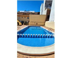 Swimming pool of Single-family semi-detached for sale in  Valencia Capital  with Air Conditioner, Heating and Terrace