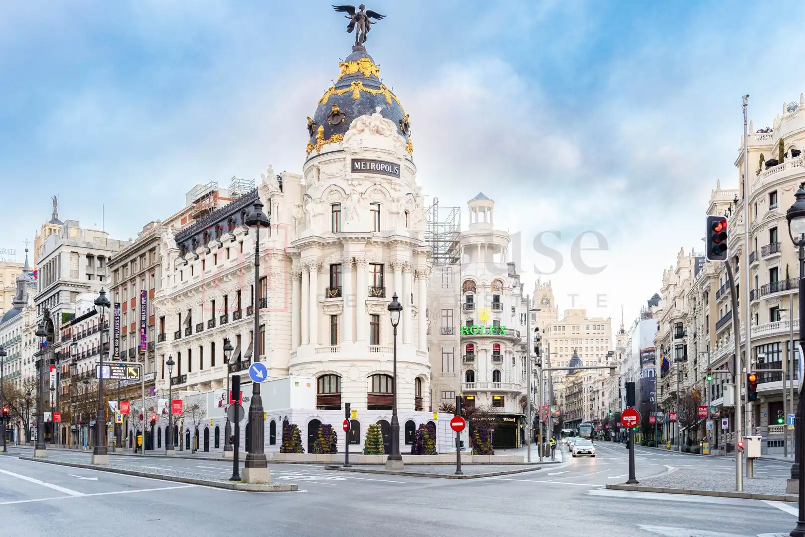 Vista exterior de Planta baja en venta en Madrid con Calefacción y Amueblado