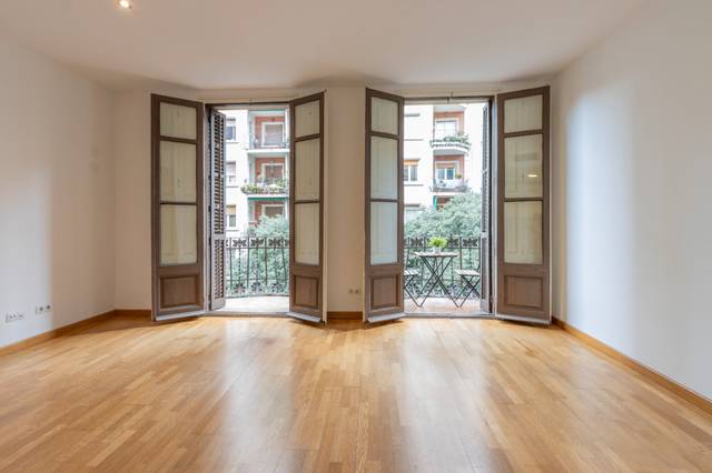 Piso en Venta en Carrer de Calàbria en Sant Antoni