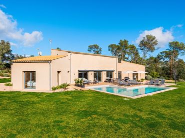 Casa rústica con piscina en venta en Sencelles