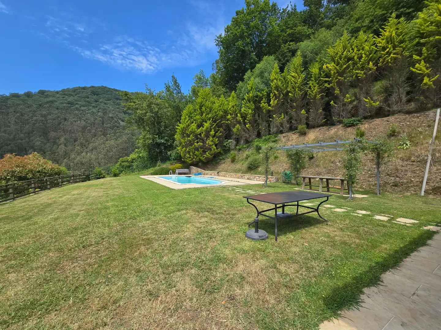 Casa amb piscina en venda a Parres, imagen 6