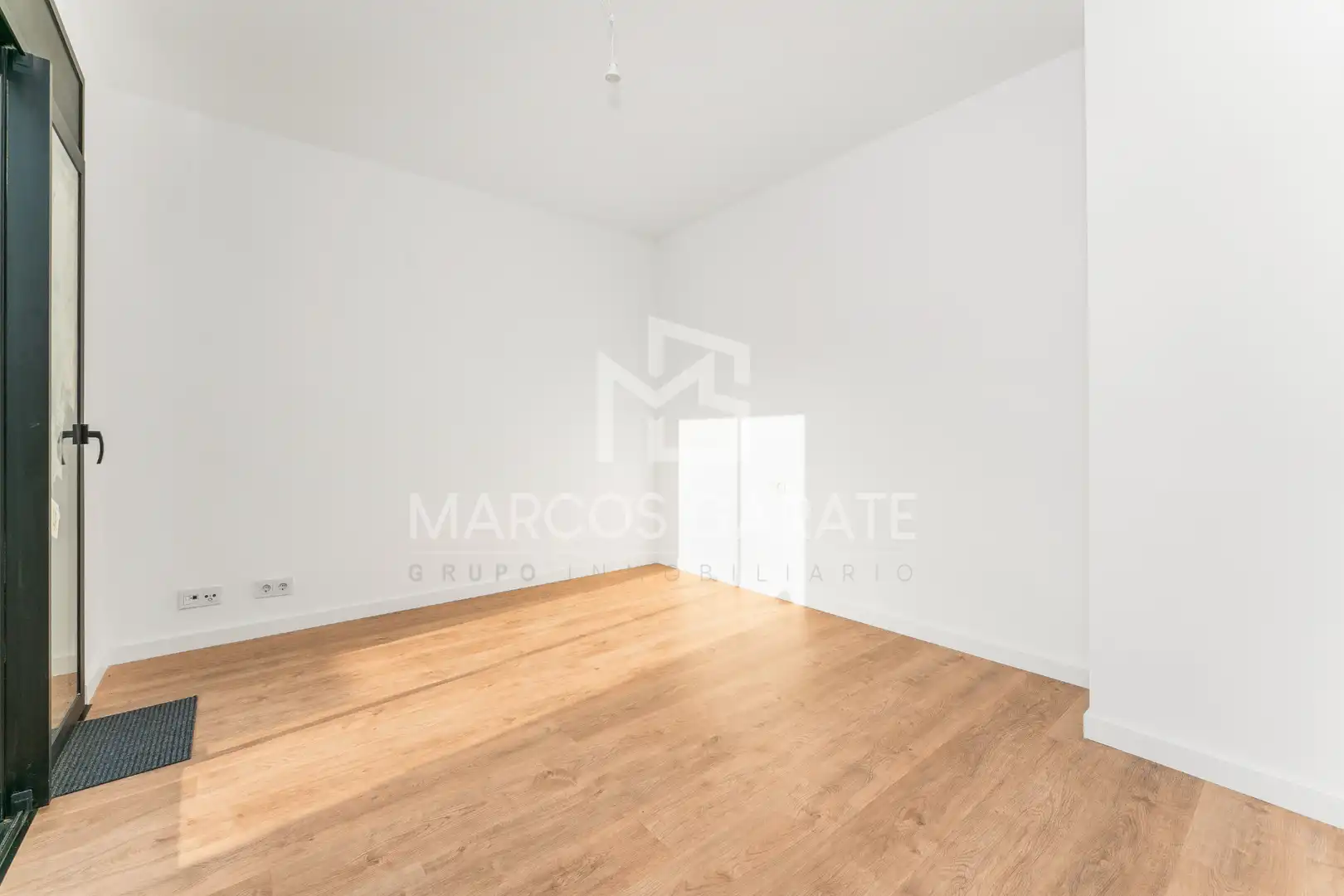 Casa con terraza en venta en Avinguda Marca Hispànica, imagen 38