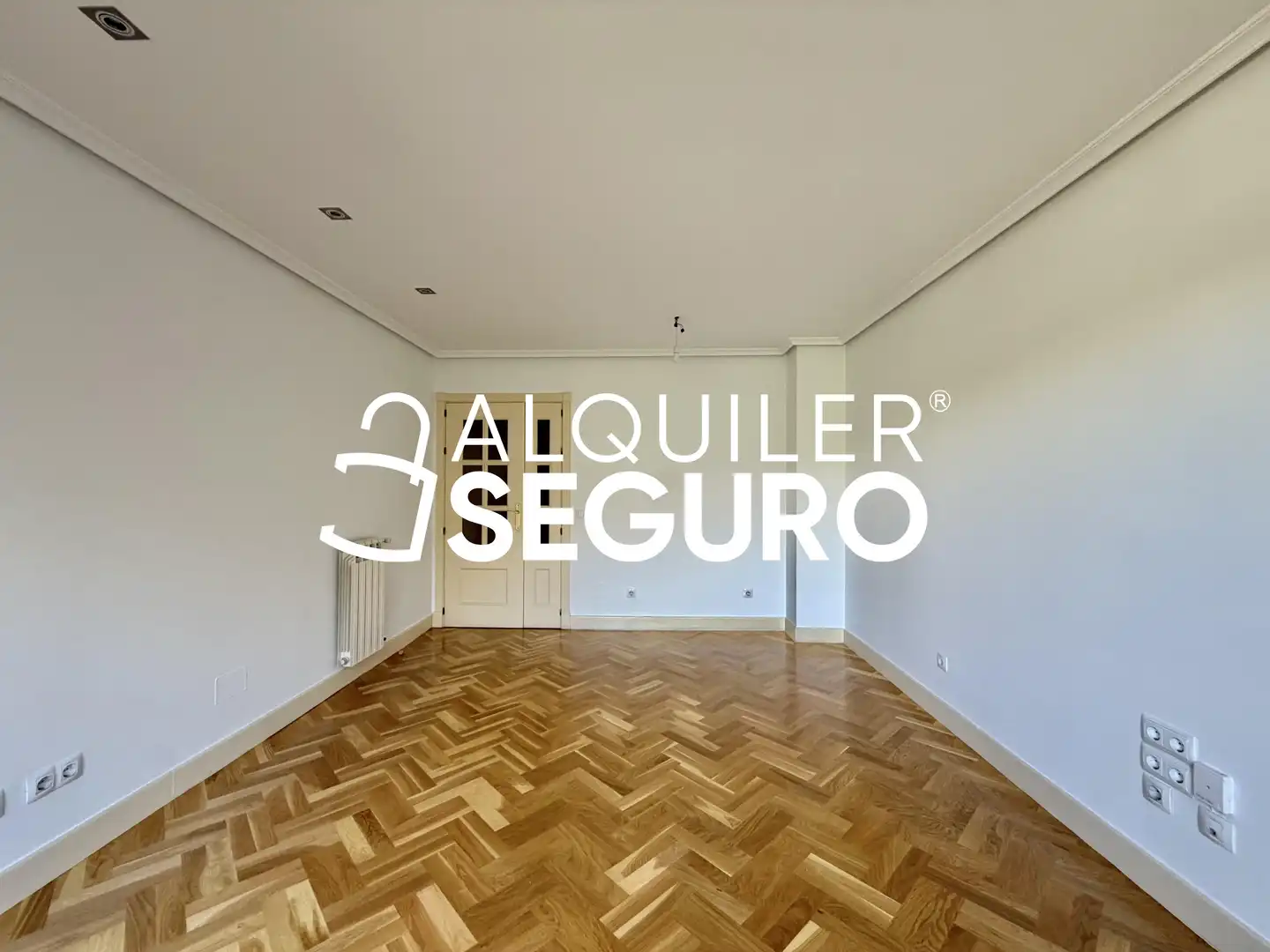 Habitación de Piso de alquiler en Las Rozas de Madrid con Calefacción y Piscina