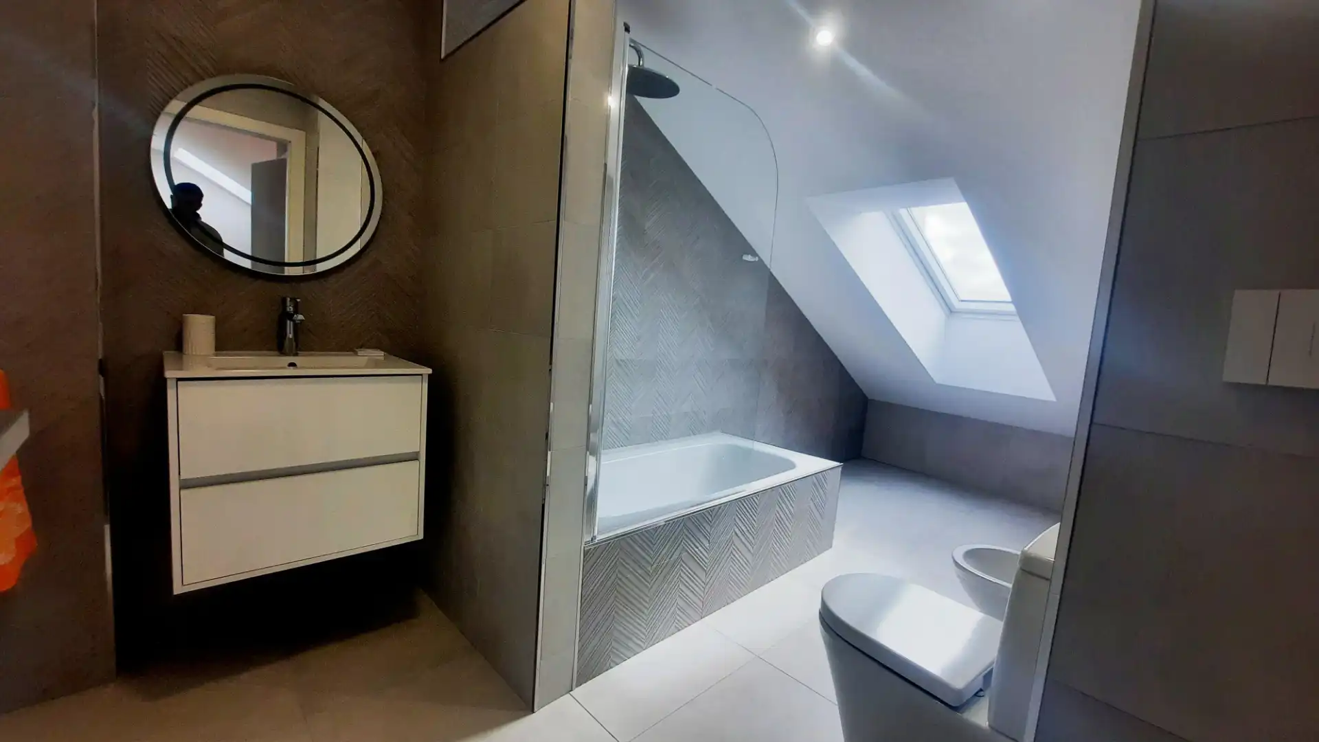 Baño de Dúplex en venta en Vigo  con Aire acondicionado, Calefacción y Jardín privado