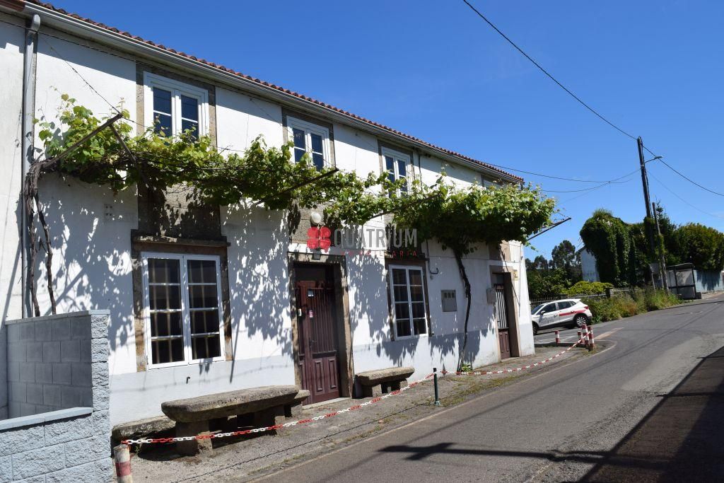 Casa o xalet en venda en Santiago de Compostela  amb Calefacció, Jardí privat i Terrassa