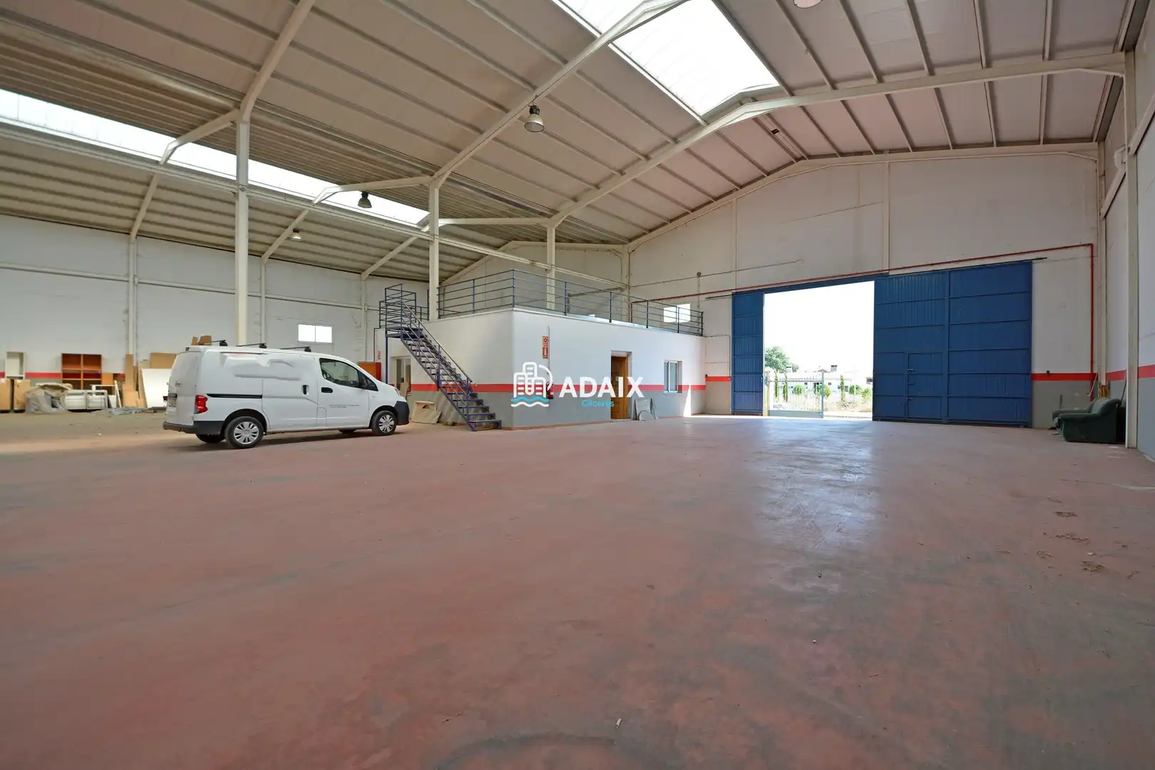 Nave industrial en venta en Arroyo de la Luz