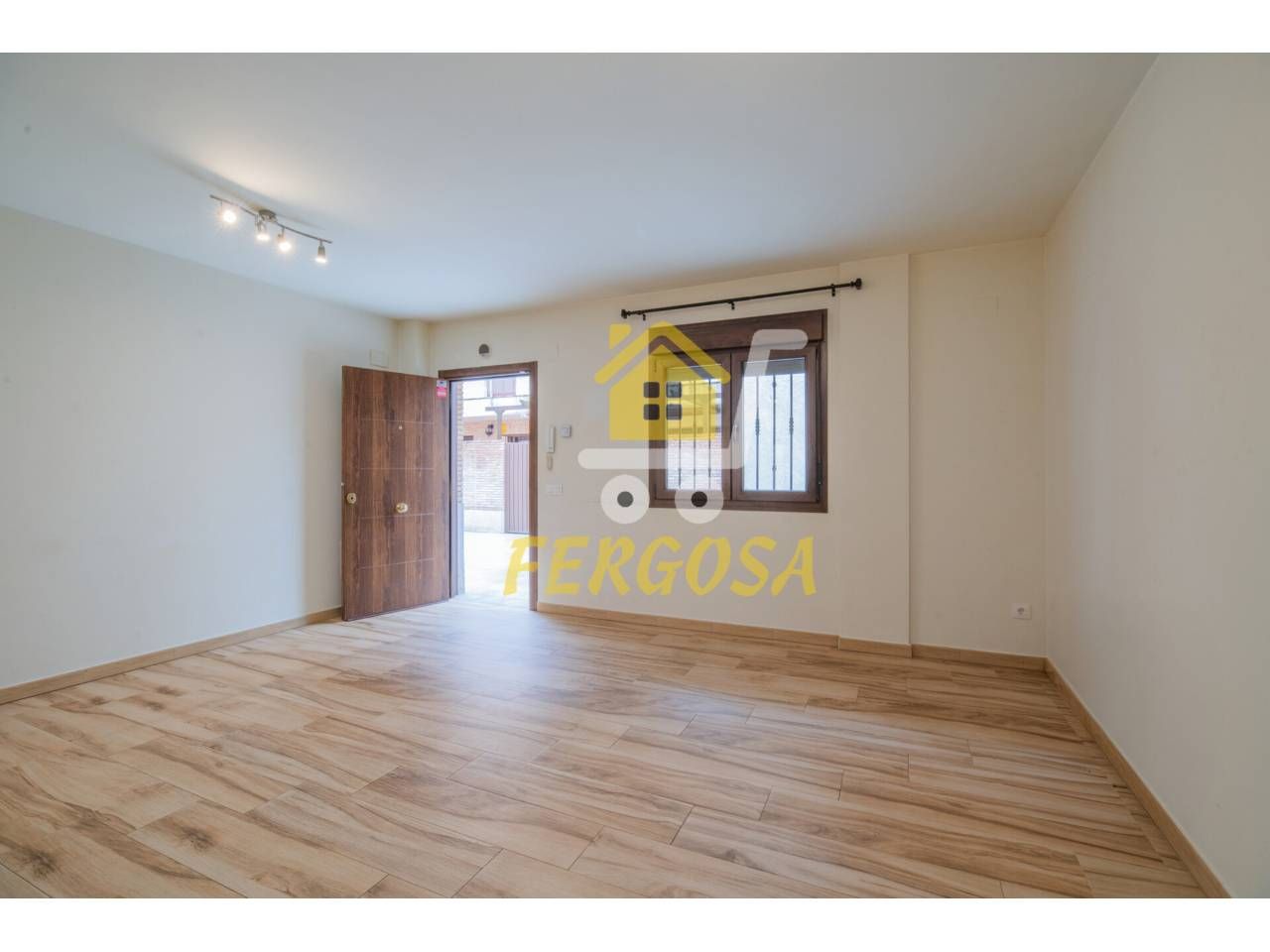 Flat for sale in Navalcarnero  with Air Conditioner, Heating and Storage room