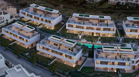Lujoso adosado de esquina de nueva construcción en El Campanario, Estepona, imatge 4