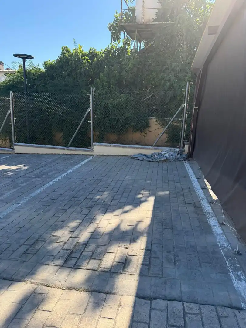 Parking of Houses for sale in Córdoba  with Air Conditioner, Private garden and Balcony