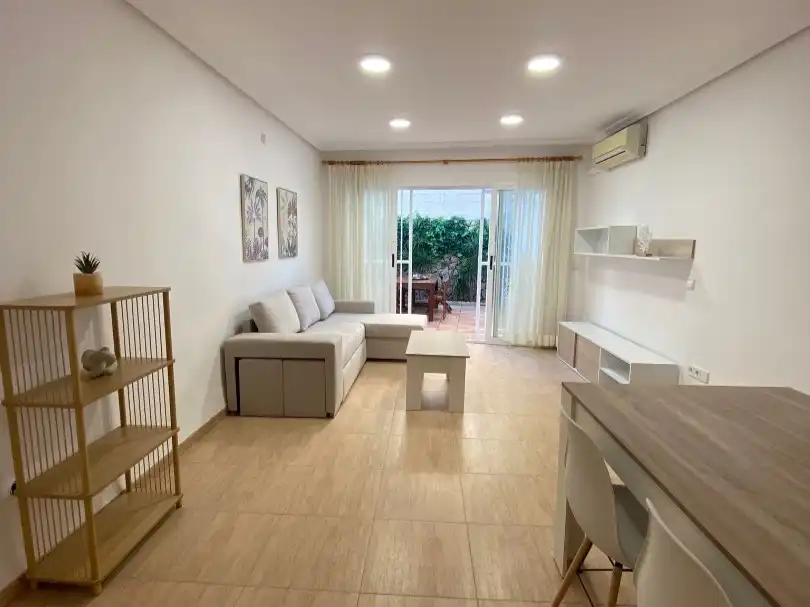 Bungalow amb piscina en venda a Calle Infiesto 2, imagen 12