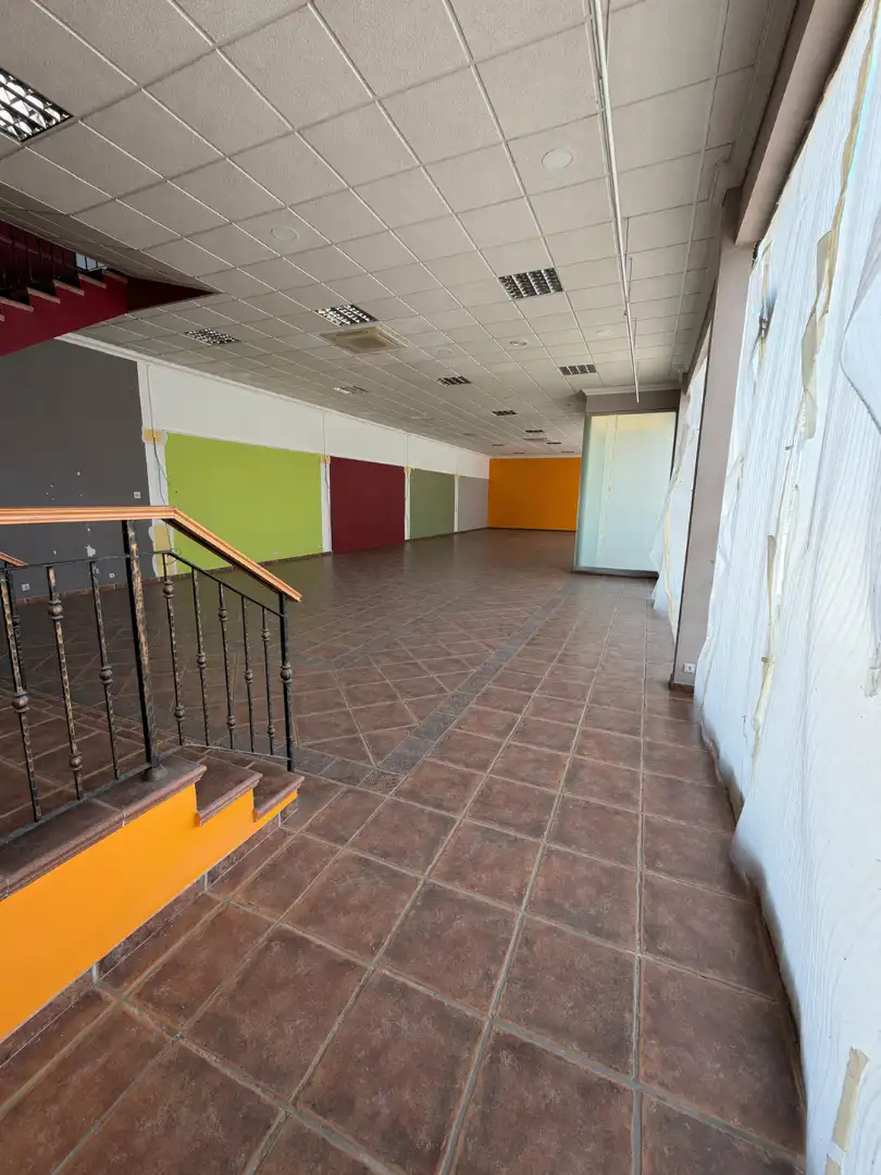 Industrial building to rent in Las Vegas - Campoaras