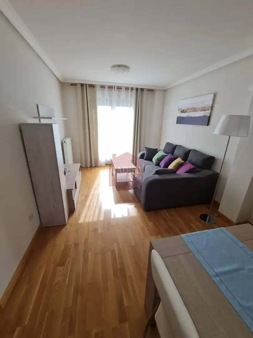 Sala de estar de Piso de alquiler en Salamanca con Calefacción, Trastero y Amueblado