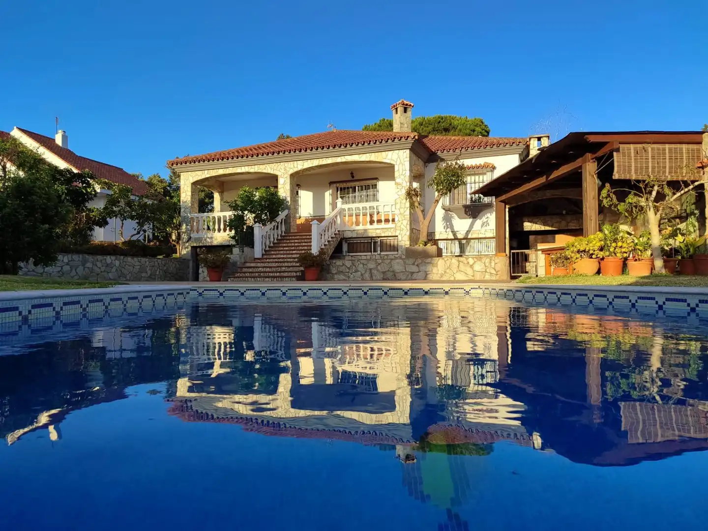 Piscina de Casa o xalet en venda en Algeciras