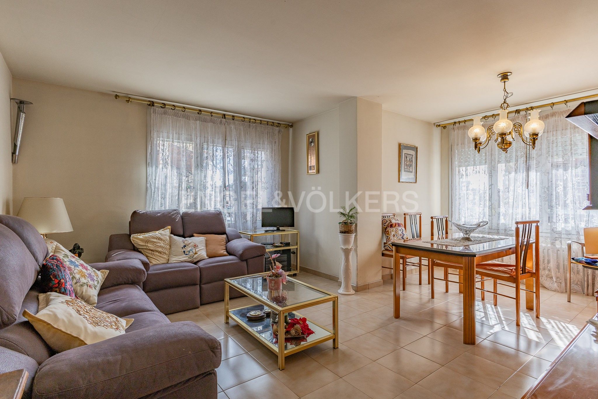 Living room of Apartment for sale in Manresa  with Air Conditioner, Heating and Balcony