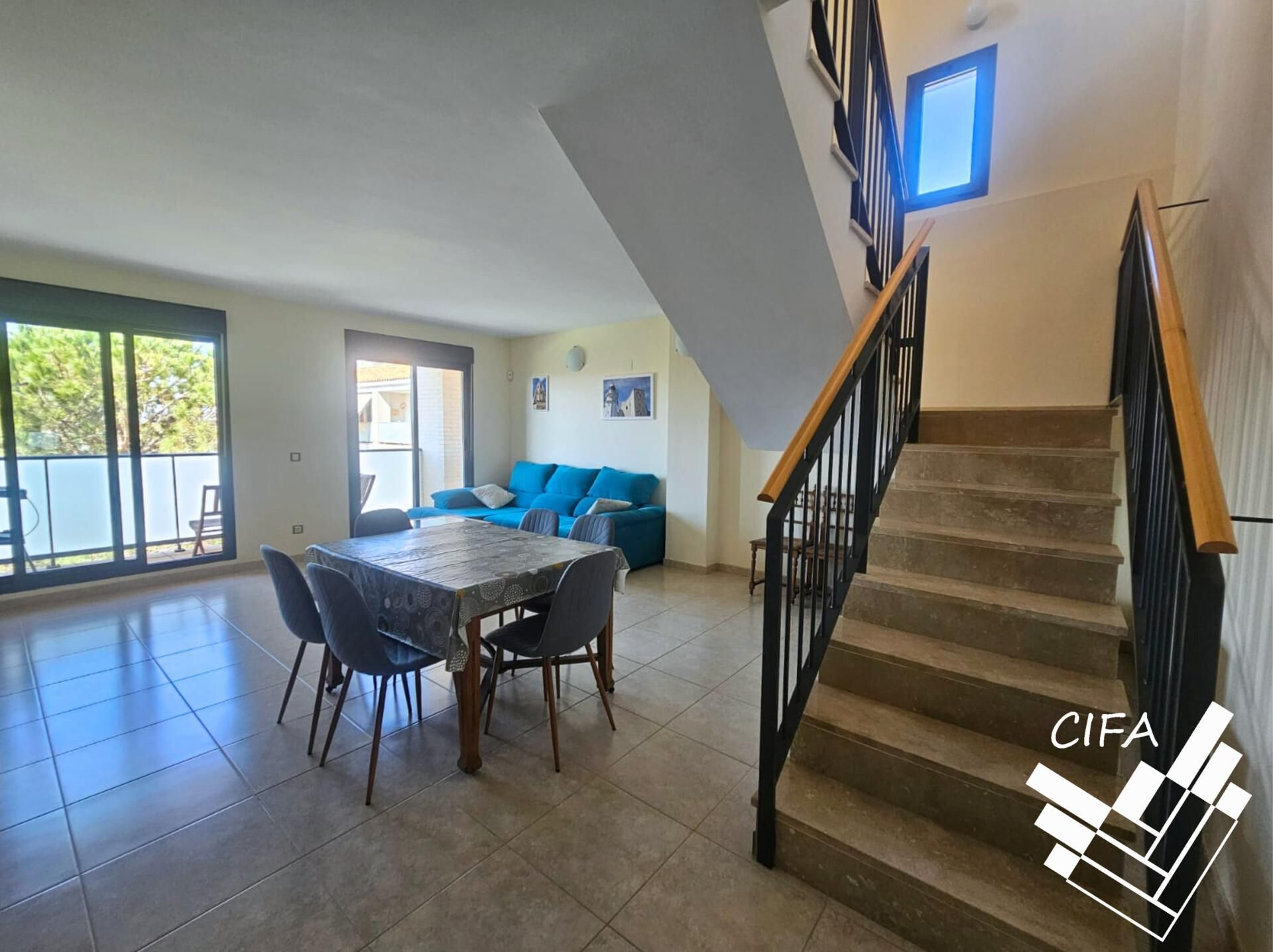 Dúplex en venda en San Jorge / Sant Jordi amb Terrassa i Balcó