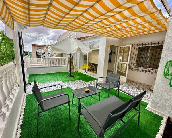 Casa-chalet en Alquiler en Zona Carrefour - Urbanizaciones