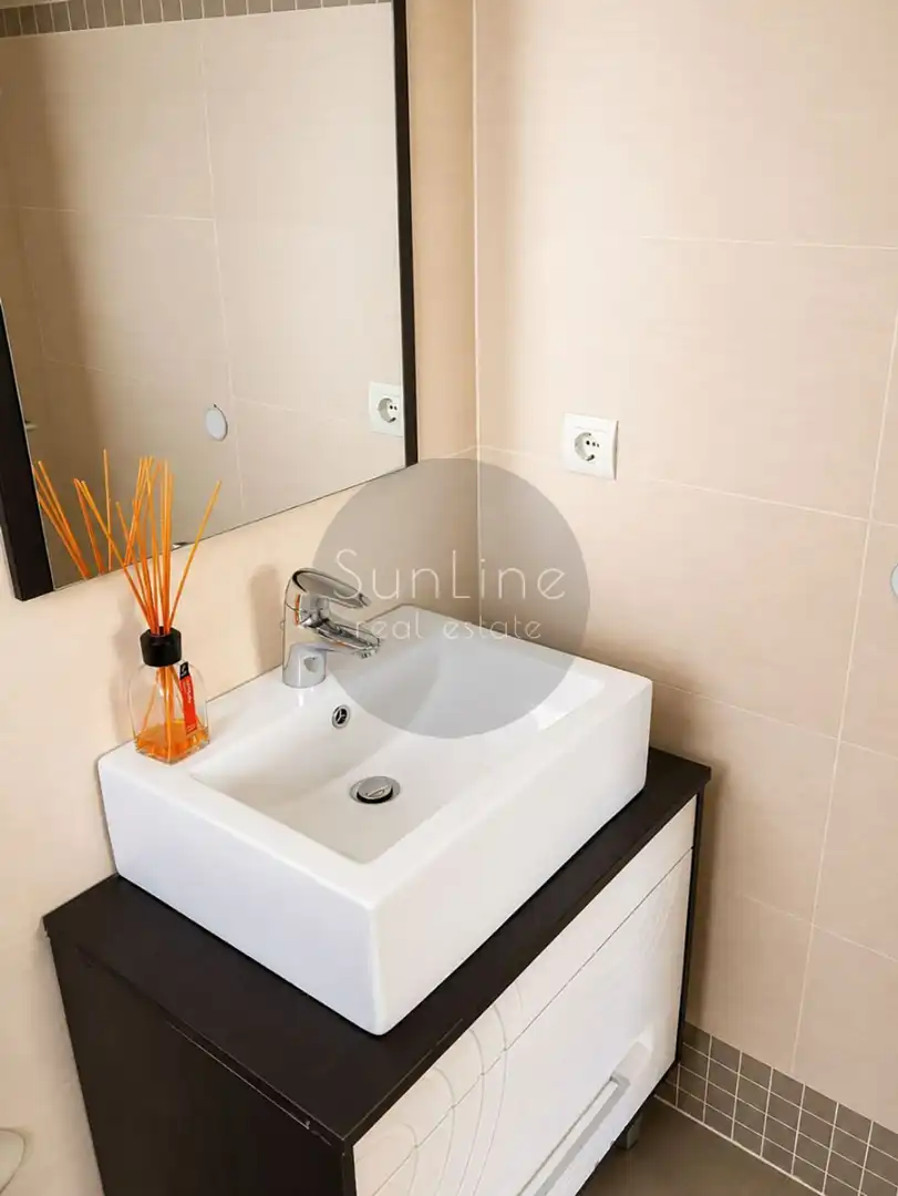Baño de Piso de alquiler en Valencia con Aire acondicionado, Amueblado y Balcón