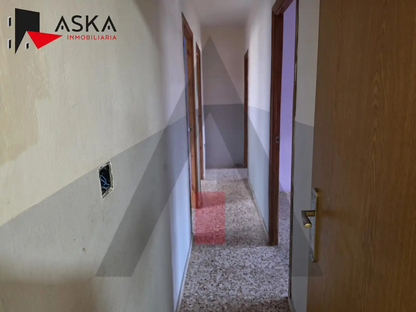Casa o xalet en venda en Montserrat amb Jardí privat, Traster i Piscina