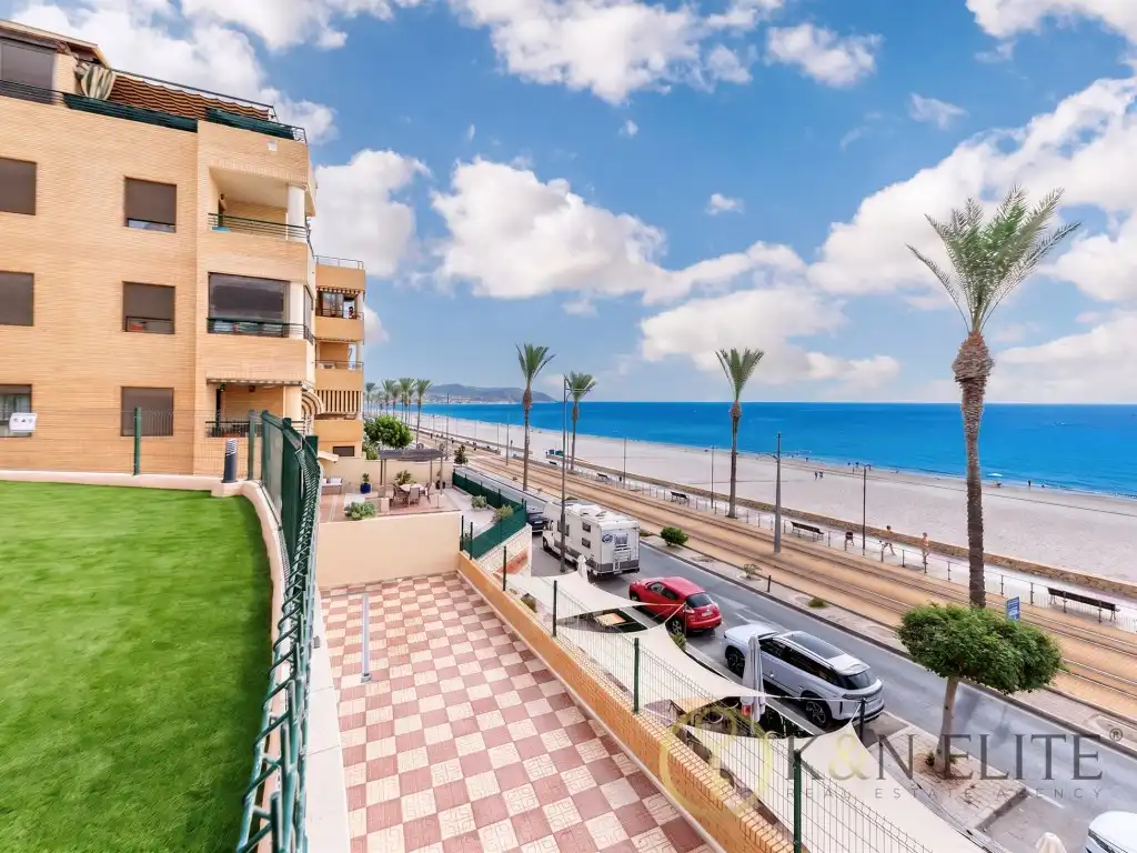 Wohnung mit Pool zum Verkauf in Calle Mariners Dels 1, imagen 4