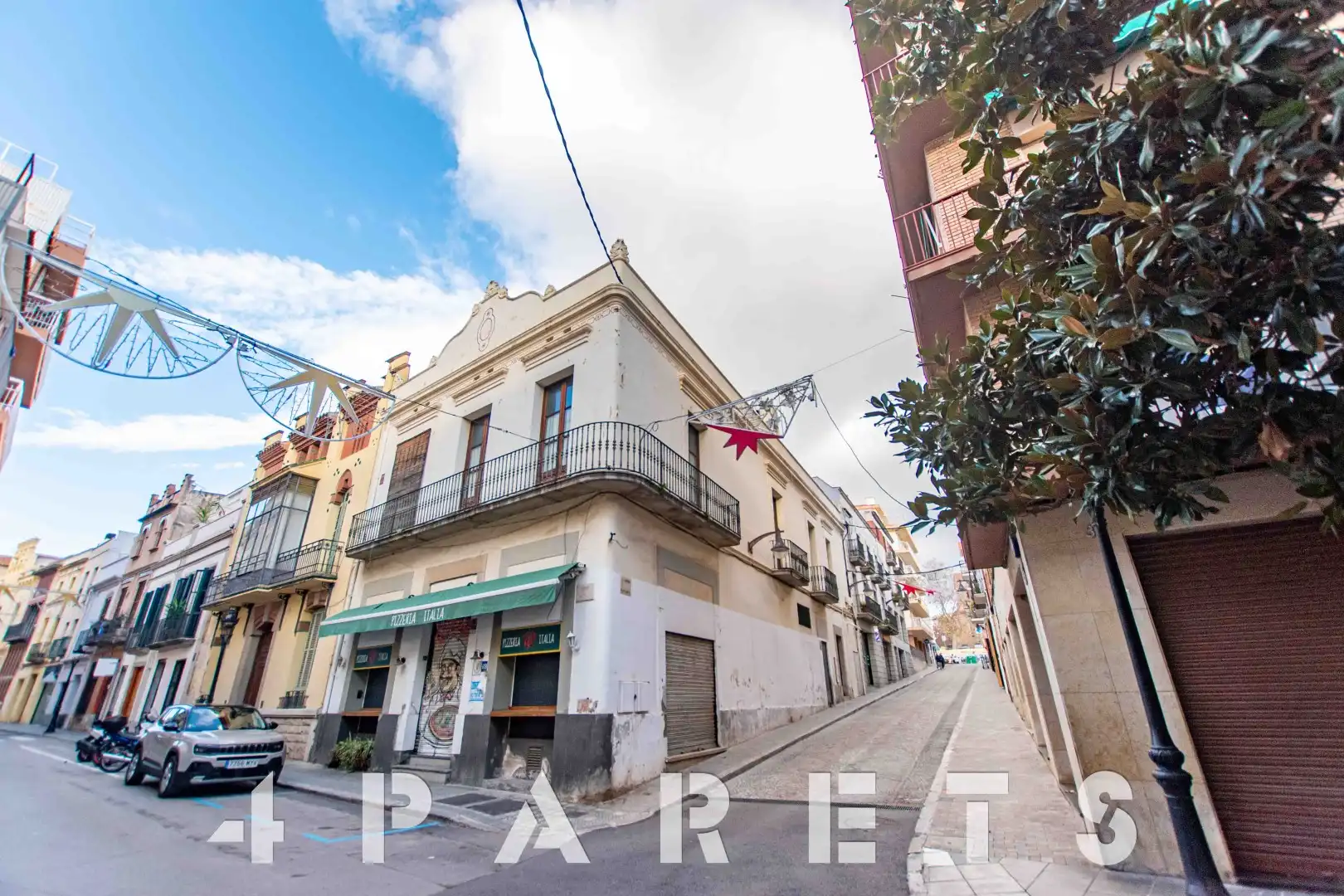 Exterior view of Commercial properties for sale in Canet de Mar  with Air Conditioner