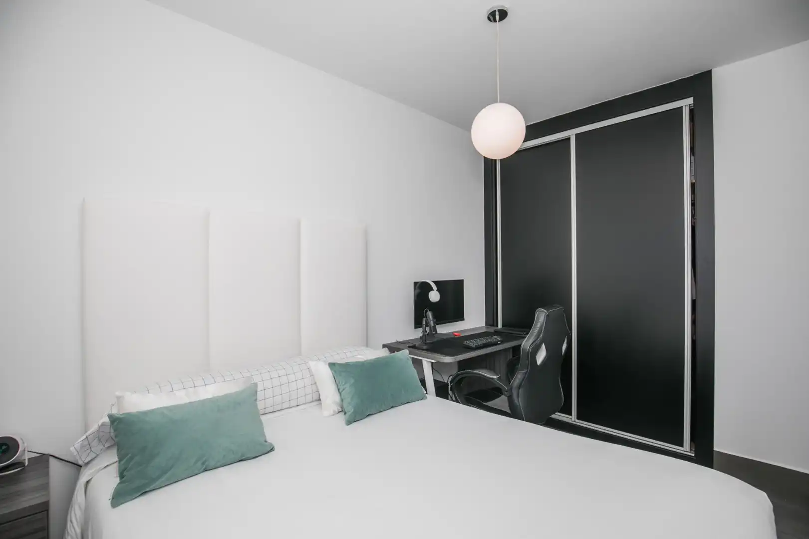 Bedroom of Flat for sale in Ávila  with Heating, Terrace and Storage room