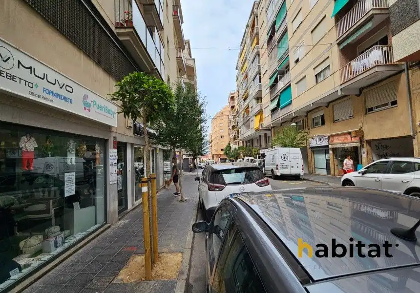 Gewerbefläche zum Verkauf in Carrer de Sevilla, imagen 2