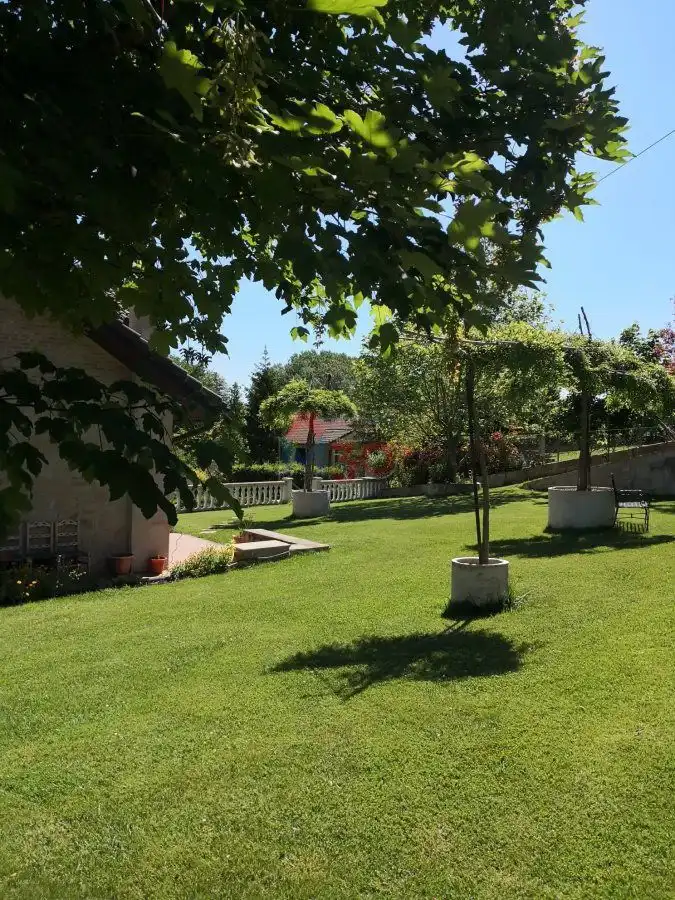 Chalet con piscina en venta en Condado de Treviño, imagen 10