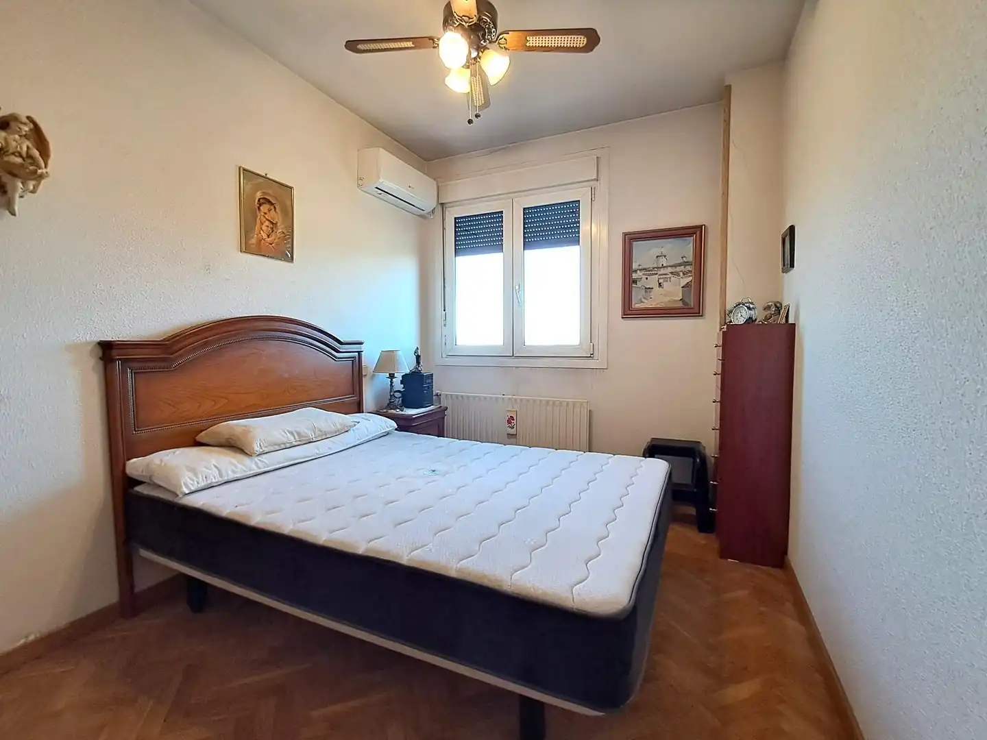 Habitación de Piso en venta en Madrid con Aire acondicionado, Calefacción y Jardín privado