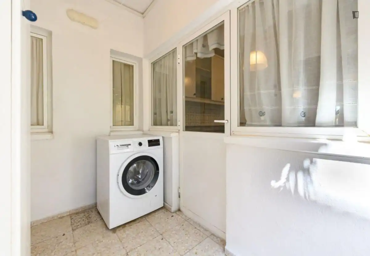 Terrassa de Apartament de lloguer en Madrid amb Aire condicionat, Moblat i Forn