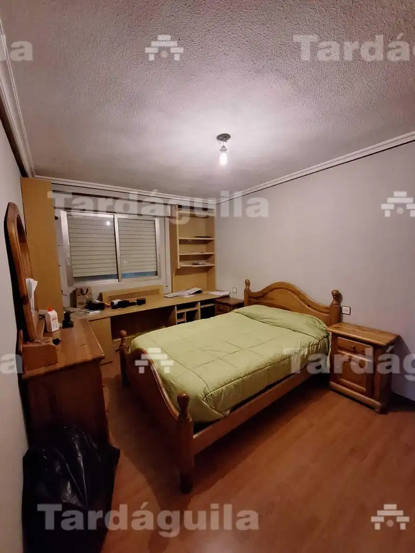 Habitación de Piso en venta en Salamanca con Jardín privado, Terraza y Amueblado
