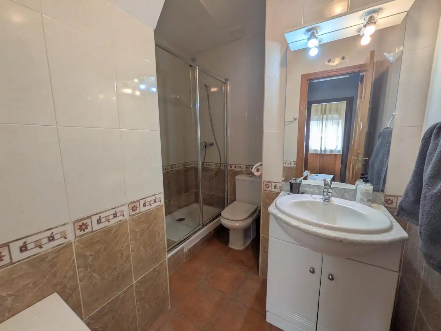 Bathroom of Detached homes for sale in Corpa, Madrid