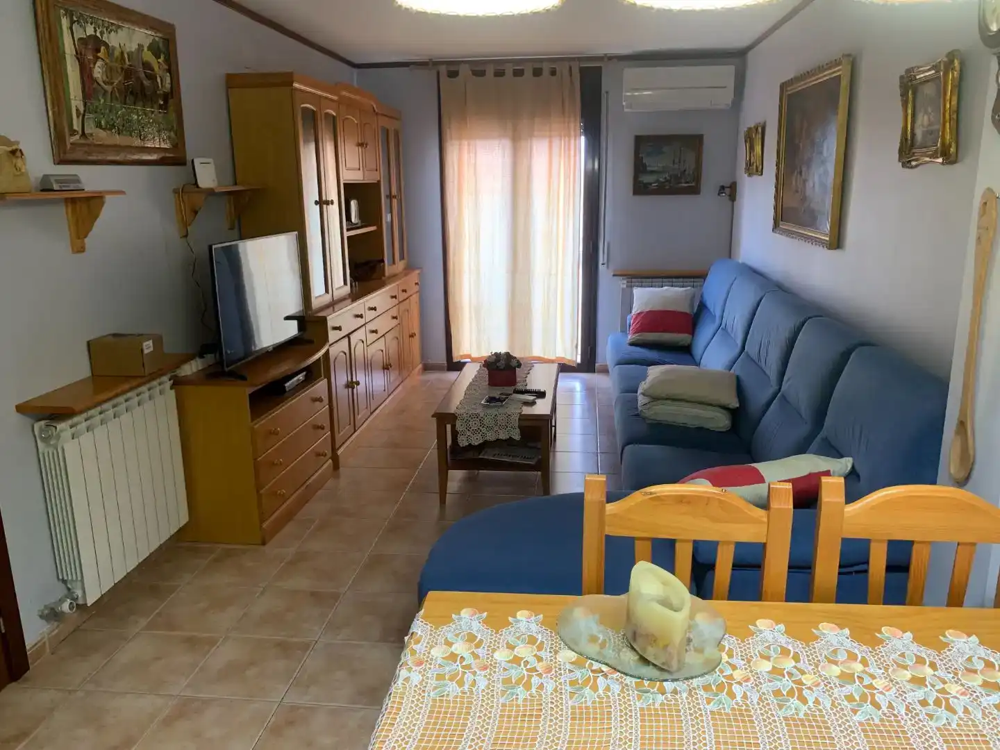 Living room of Flat for sale in Alpens  with Air Conditioner and Balcony